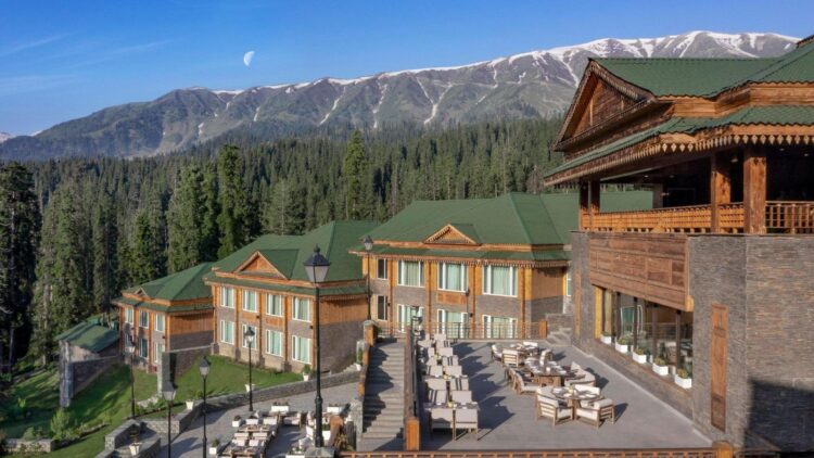 Exclusive Stays Perfect For Honeymoons & Getaways