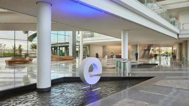 Expedia Cuts Jobs in Fresh Round of Layoffs