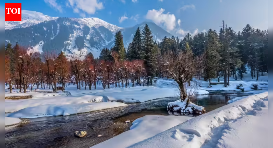 Frozen waterfall, heli-skiing in Gulmarg, help Kashmir bring back tourists | India News