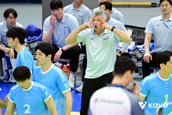 Jung Ji-seok returned from the game. Photo courtesy = KOVO