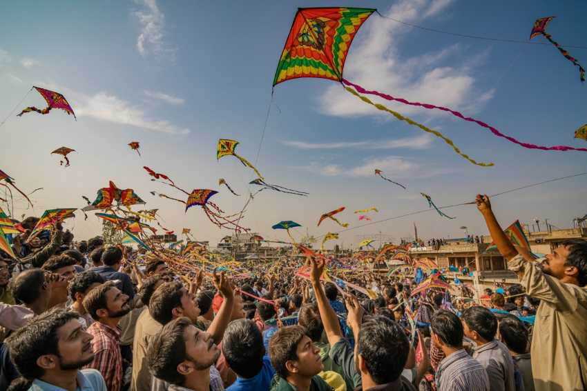 Lahore’s basant festival returns after 25 years with new safety regulations, promising a vibrant celebration and a significant boost to cultural tourism in pakistan.