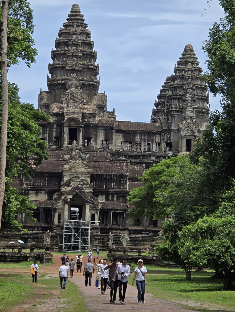 Why It Is Safe to Travel to Cambodia During the Thailand–Cambodia Border Conflict