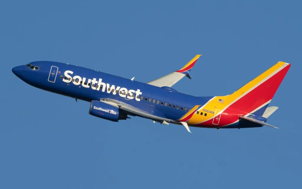 Southwest Expects Boost From Bag Fees, Assigned Seating