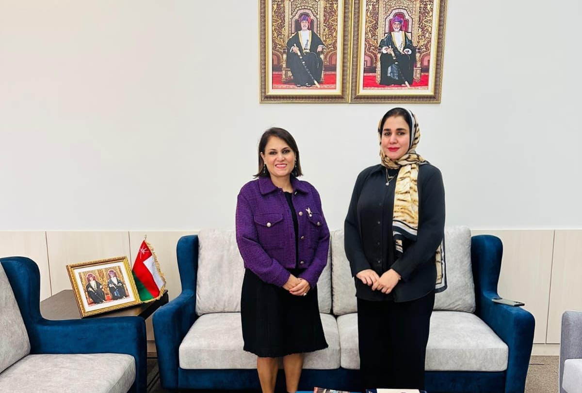 Sun Media Editor-in-Chief Calls on Omani Envoy in Singapore