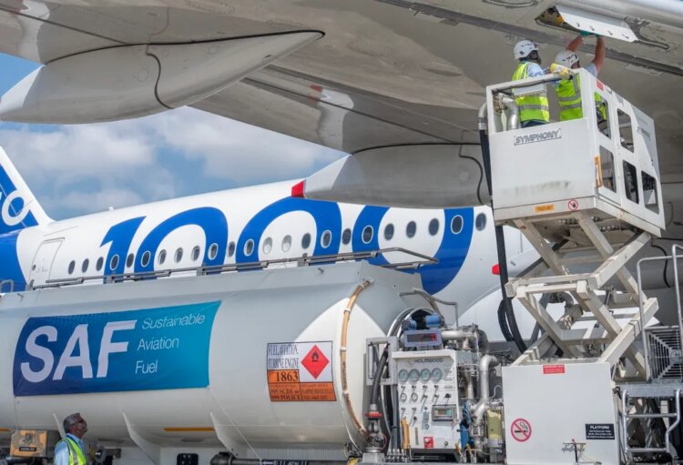 'Nobody Wants to Pay More': TotalEnergies CEO Blames Airlines for Green Fuel Roadblocks