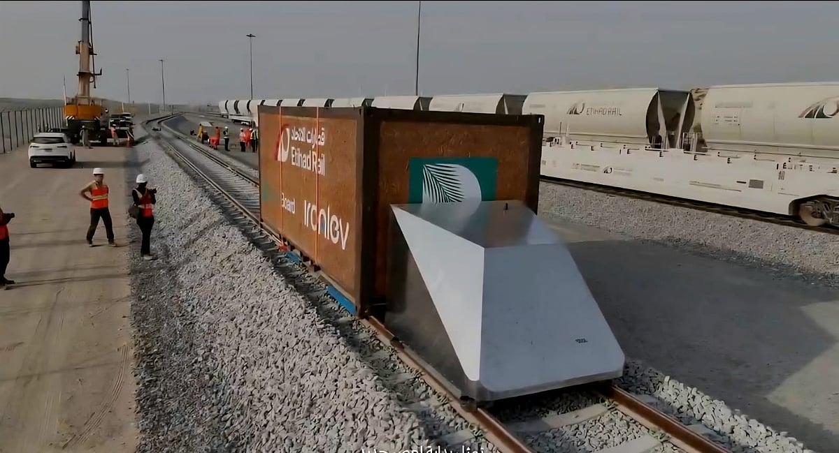 UAE Unveils Middle East's First Maglev Rail Trial with Etihad Rail and IronLev