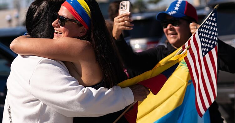 Celebrations in South Florida as Venezuelans react to Maduro’s capture