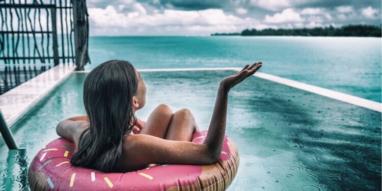 Weather-guarantee startup lands $12.8 million to fuel growth