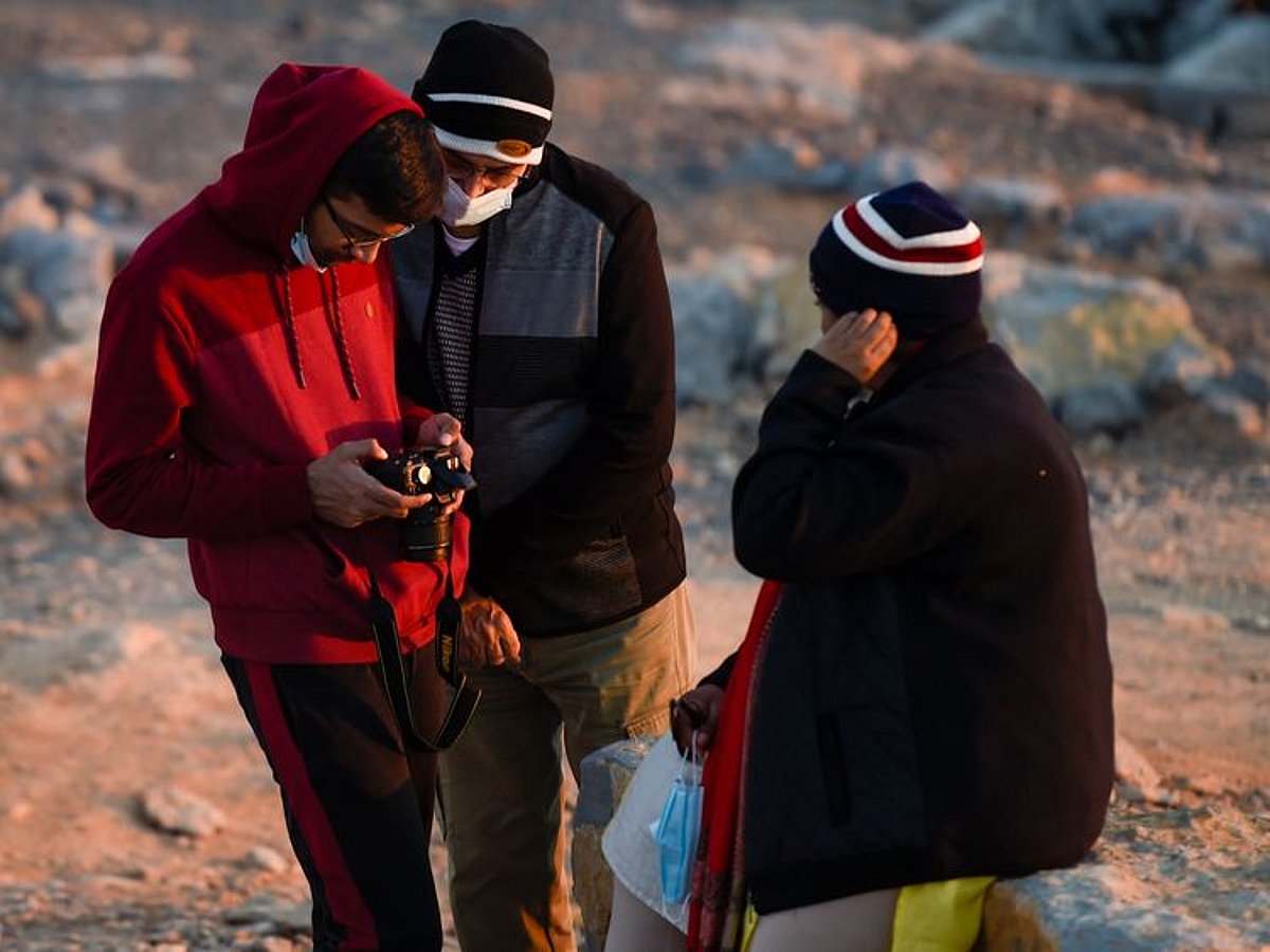 Rain, Dust, and Winds Expected Amid Winter Unsettlement