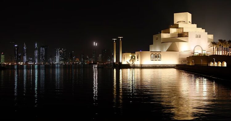 Art dealers shift focus to Gulf buyers amid global sales slump