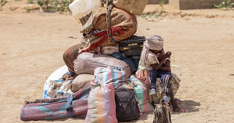 Chad closes border with Sudan following clashes