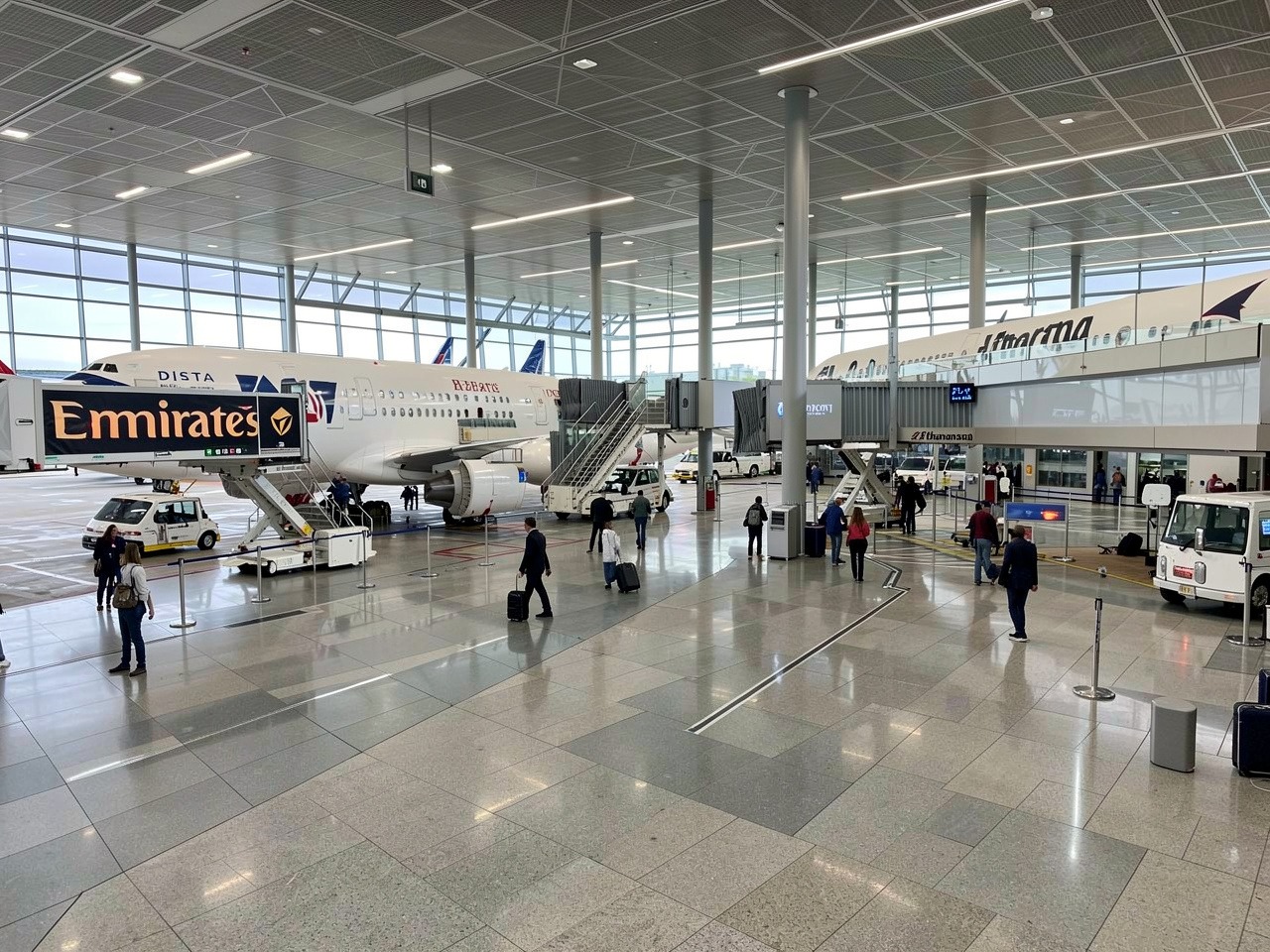 Icagy, british airways, iberia, and aer lingus are names synonymous with long-haul travel, and their upcoming earnings report on february 27, 2026,