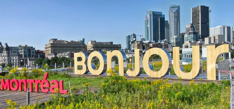 A sign that says bonjour in Montreal