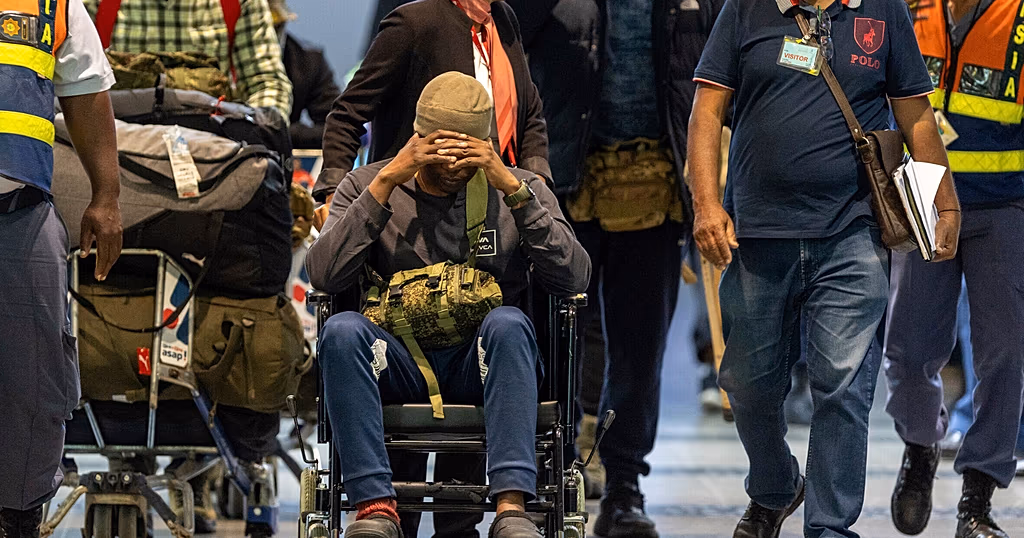 11 South African men allegedly tricked into fighting in Ukraine return