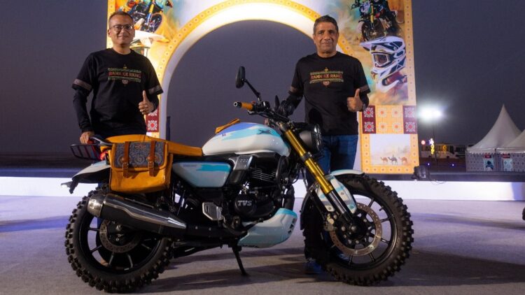 TVS officials with the Ronin