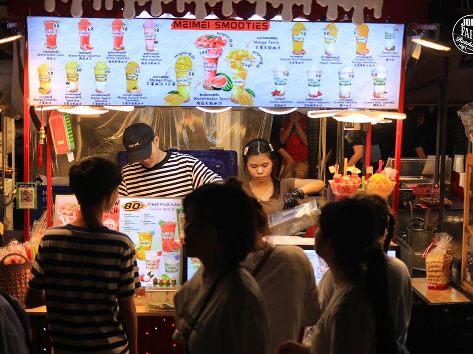 Thailand welcomes Travelbag study ranking Chatuchak Weekend Market world’s top night fair