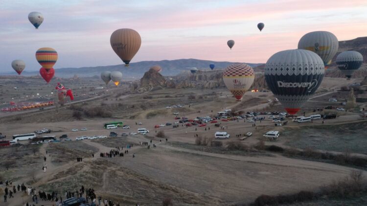 Türkiye's Cappadocia leads global hot air balloon tourism last year