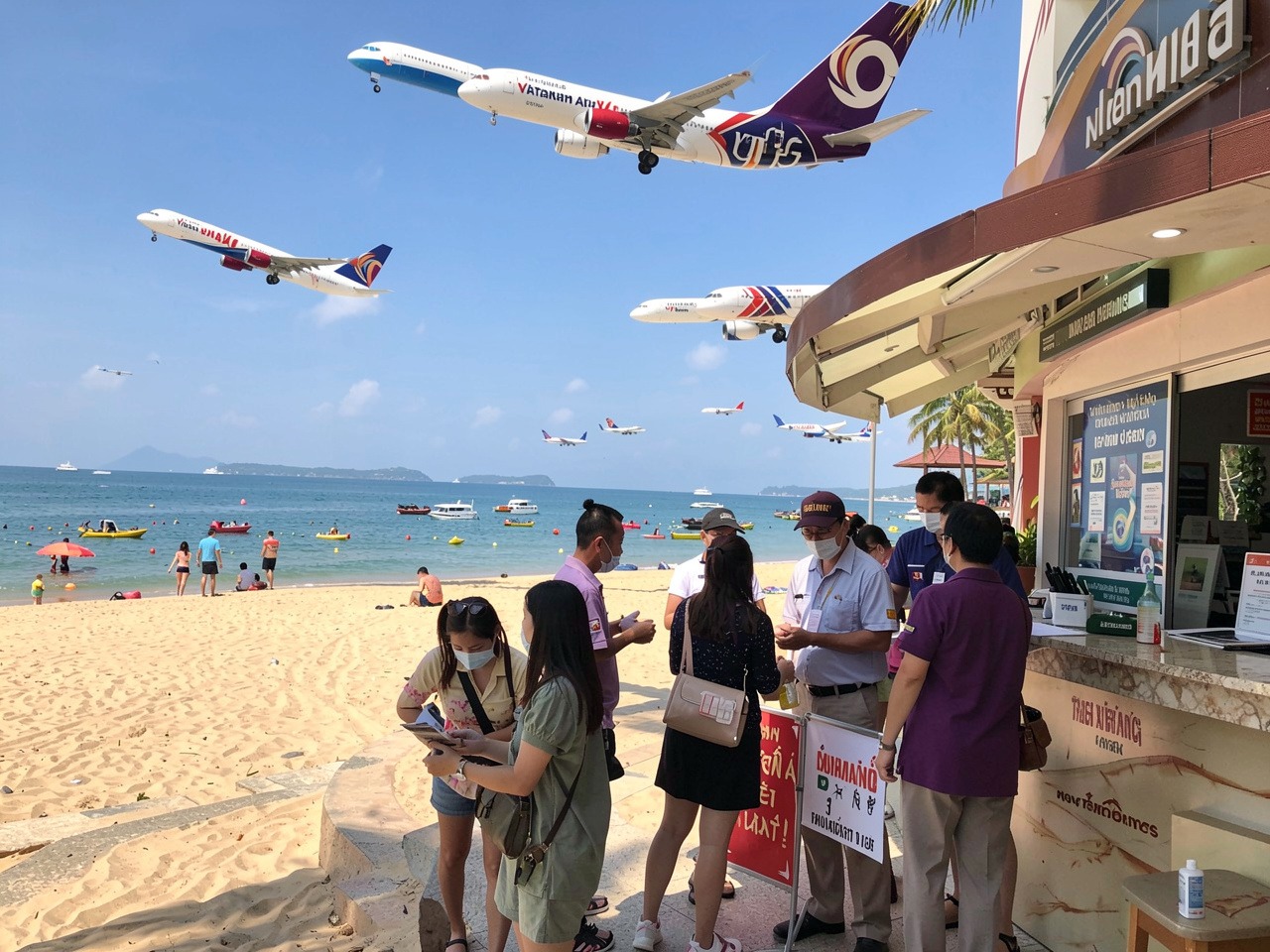 As vietnam’s popular coastal city of nha trang faces increasing scrutiny in the wake of recent incidents involving foreign tourists, local authorities have enacted stricter safety measures to protect both visitors and the city