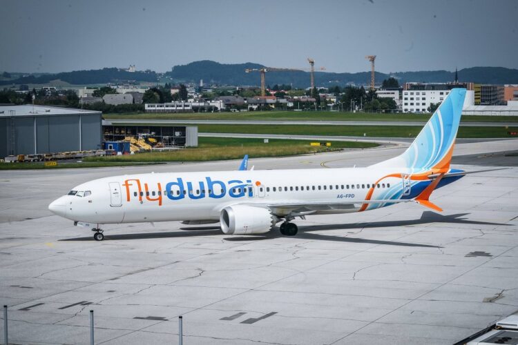 Dubaijā bāzētā aviokompānija "flydubai"