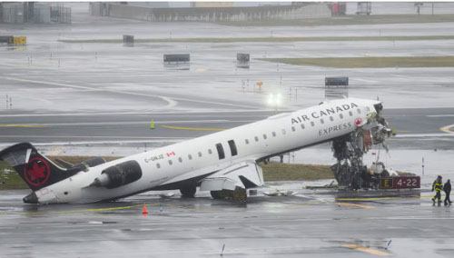 Air Canada, AP Photo