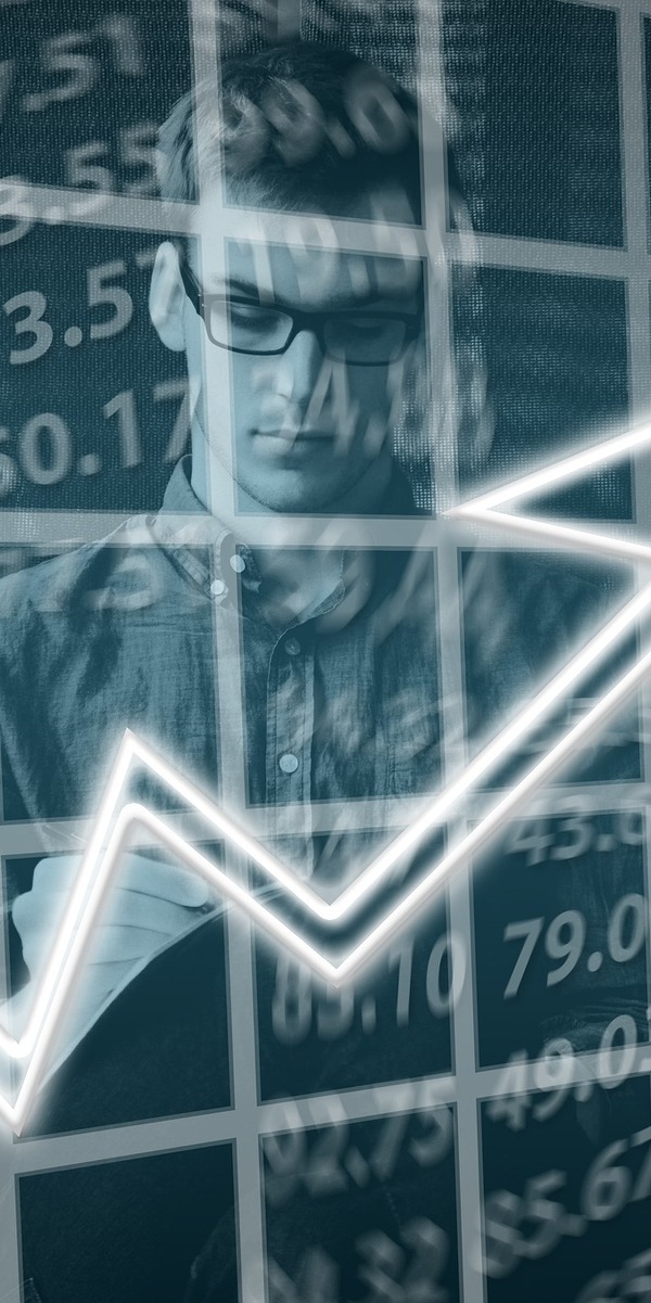 Airbnb Inc. stock gains 1.92% amid S&P 500 strength as travel sector eyes 2026 recovery