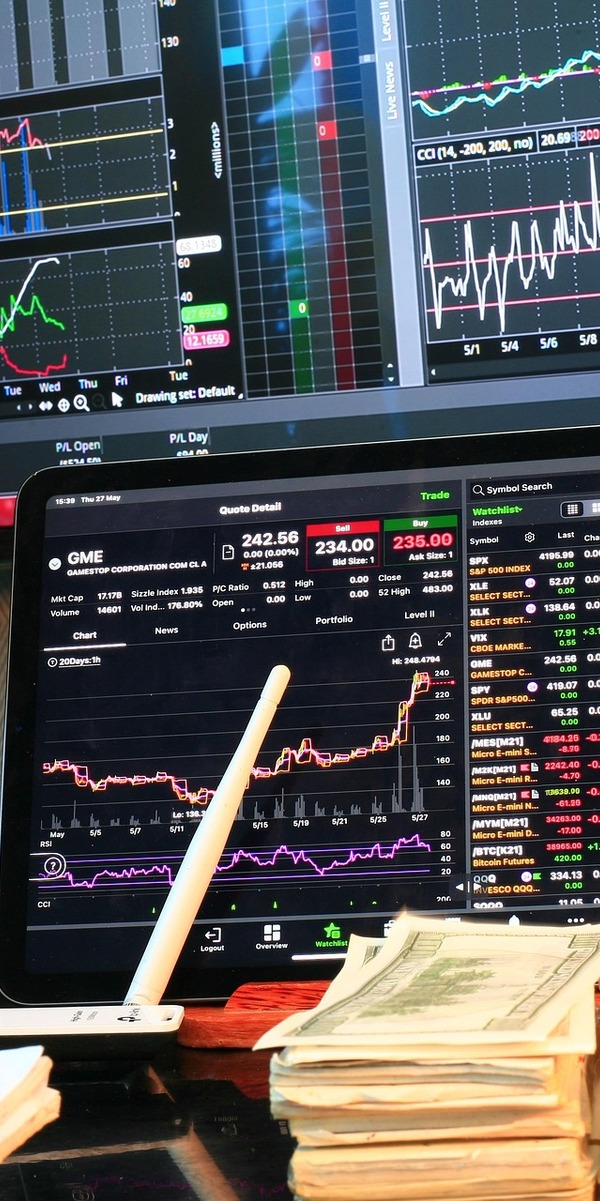 Amadeus IT Group S.A. stock gains momentum as travel tech demand surges amid Q1 booking records