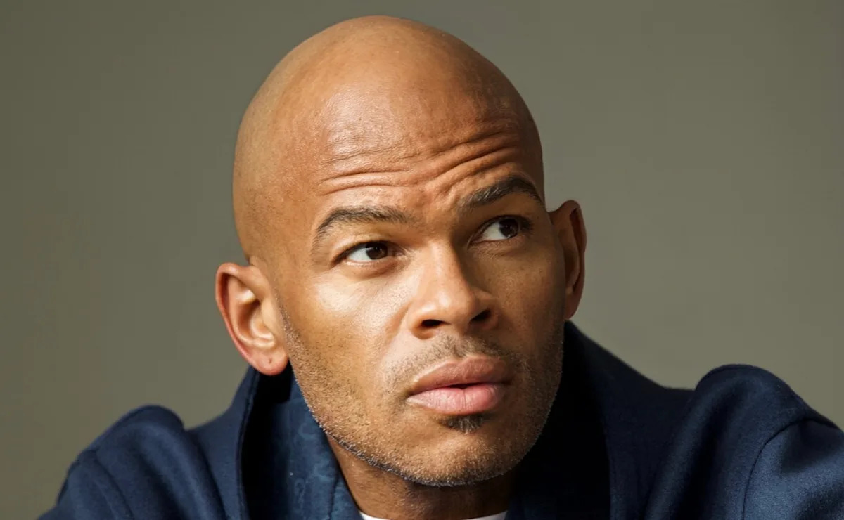 Anthony Hemingway Inks With IAG