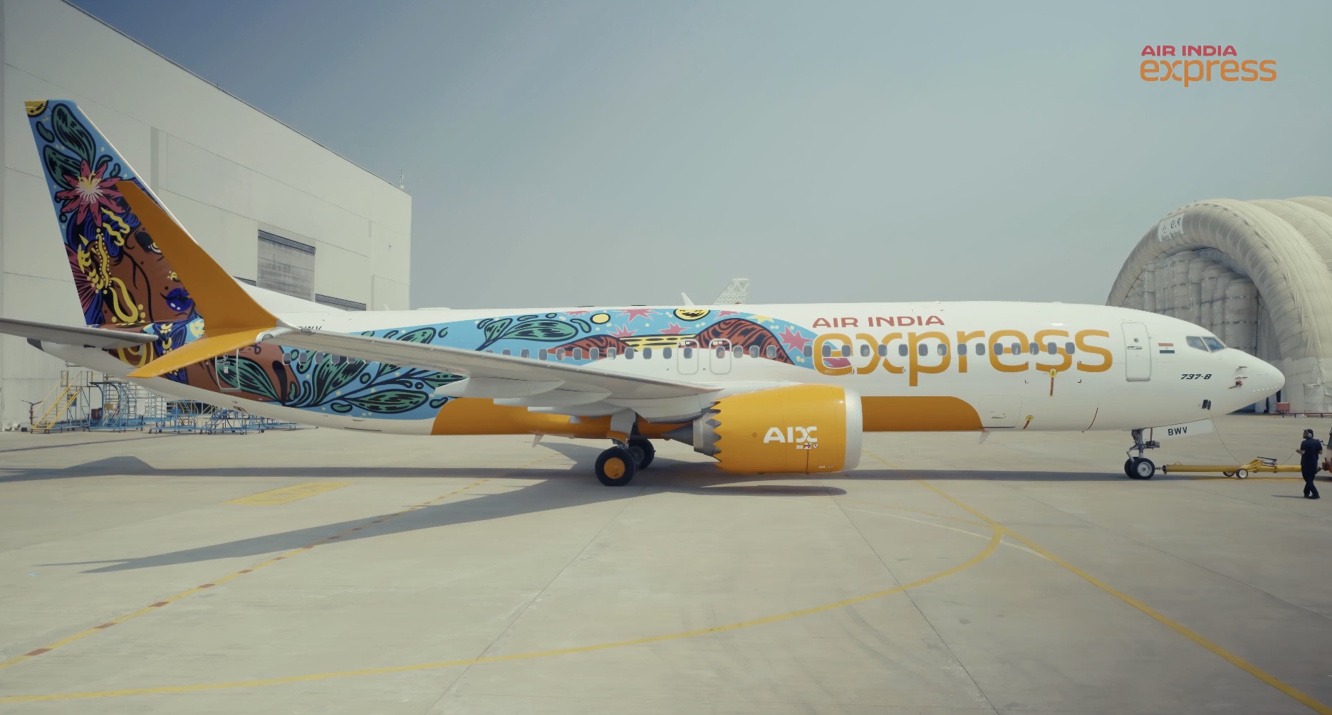 Air India Express flying canvas aircraft Boeing 737