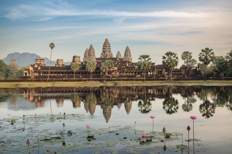 Ongoing border clashes between cambodia and thailand