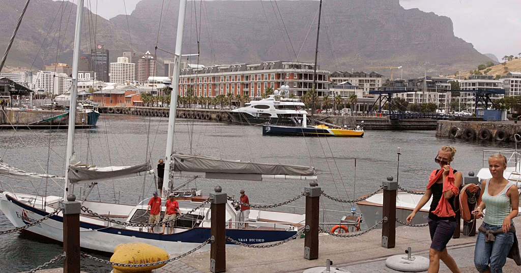 Uproar over Cape Town's plan to build an anti-crime wall on airport highway