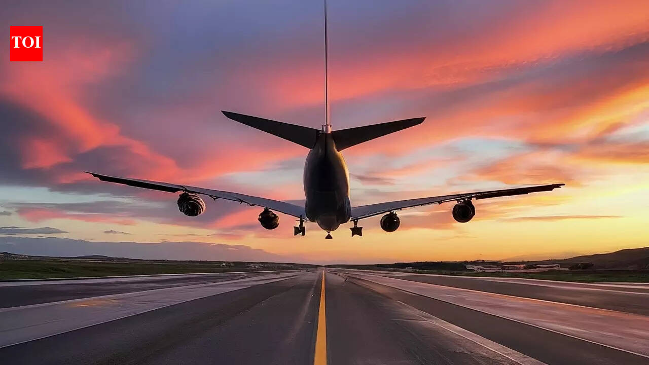 Several flights cancelled! Aviation Ministry reviews preparedness as Israel-US strikes on Iran hit o...