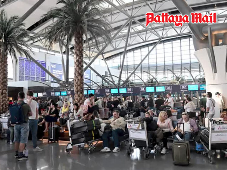 Flights gradually resume from UAE as Middle East conflict continues to disrupt global air travel