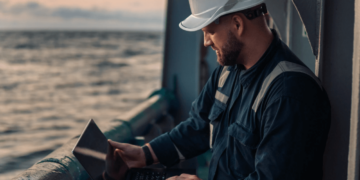 Innovation beyond the skies: first truly interoperable digital identity solution for seafarers