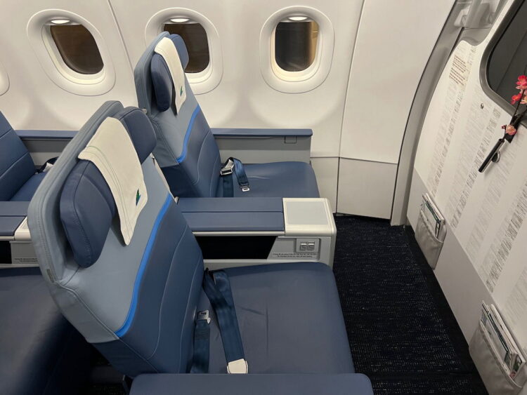JetBlue “Mini Mint” First Class Rolling Out Fleetwide, With 12-16 Seats Per Plane