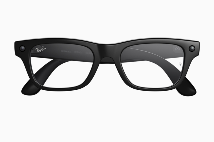 Meta's Prescription Ray-Bans Put Live Translation on More Travelers' Faces