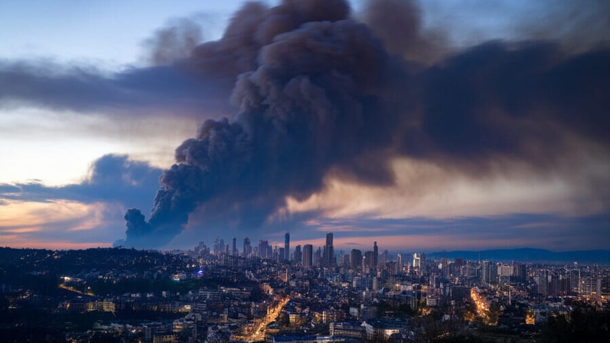 Qatar Airways Halts Key Routes, Deepening Global Flight Chaos