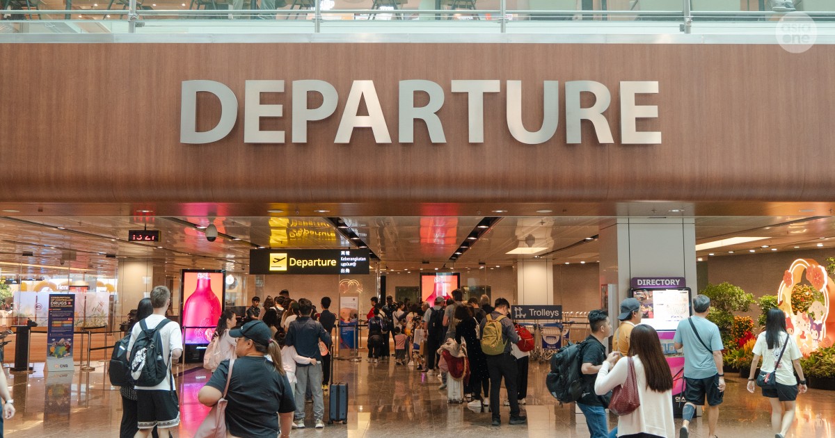 Singapore arranges flight to Oman for travellers affected by Middle East airspace closure, Singapore...