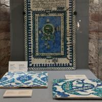 Türkiye recovers two stolen 16th-century İznik tiles