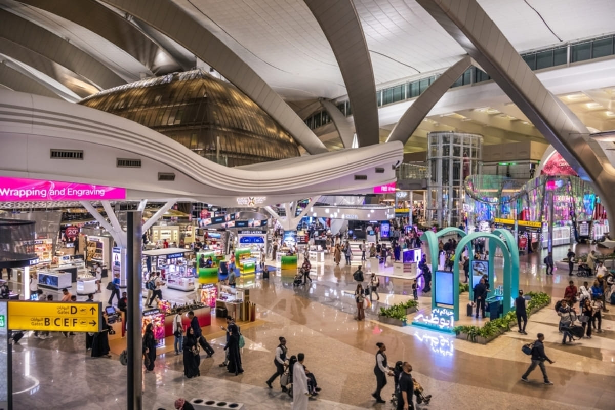 UAE’s ICP issues 15,327 visas; 30,913 passengers assisted at airports