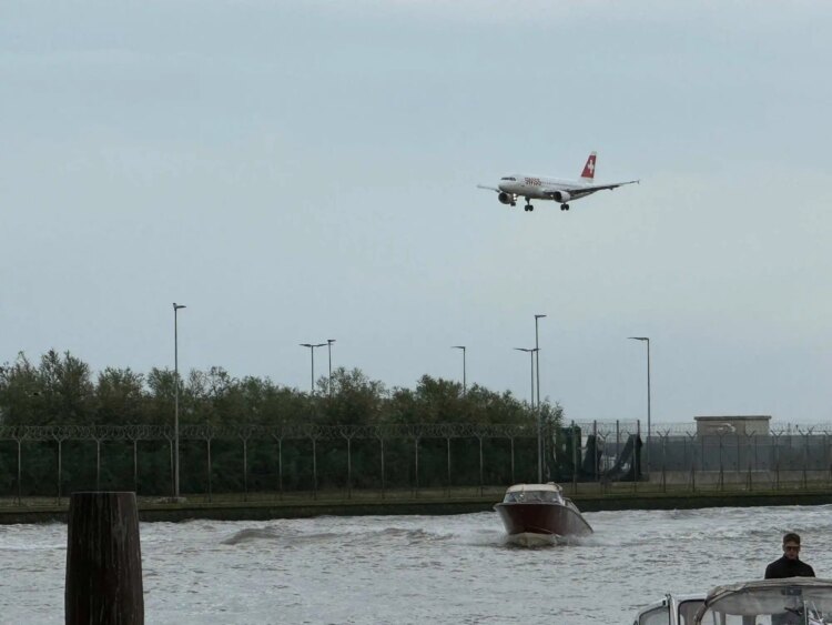 Wizz Air fourth plane based at Marco Polo and five new routes, including Naples
