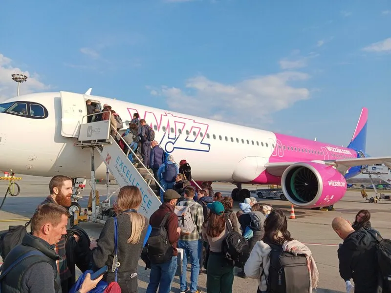 budapest airport travel wizz air flight