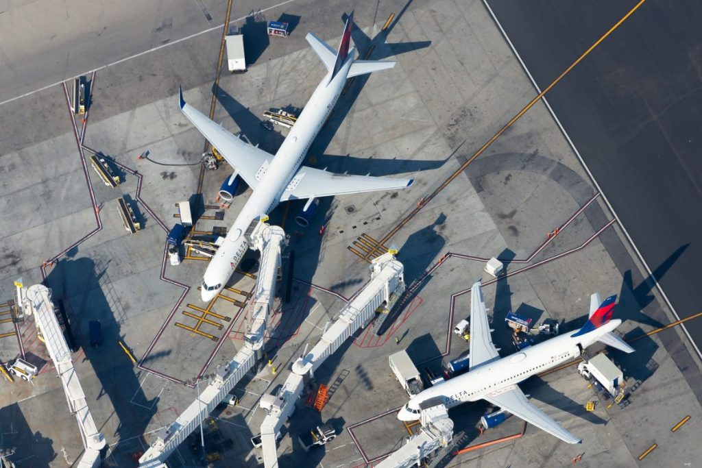 Airlines Say Demand Is Still Strong. Is That Enough to Offset Billions in Added Fuel Costs?