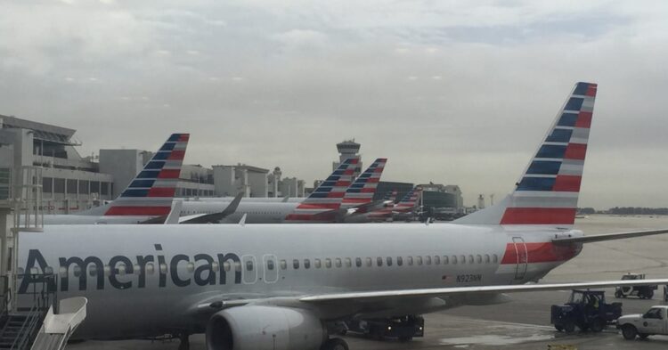 american airlines plane on tarmc