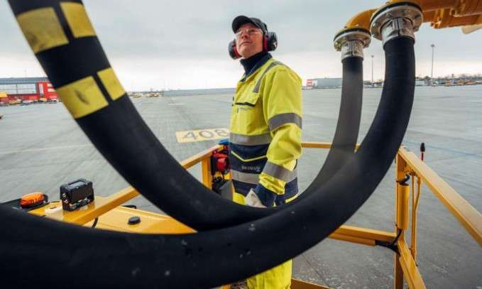 DHL and IAG Cargo seal major multi-year SAF agreements - Biofuels International Magazine