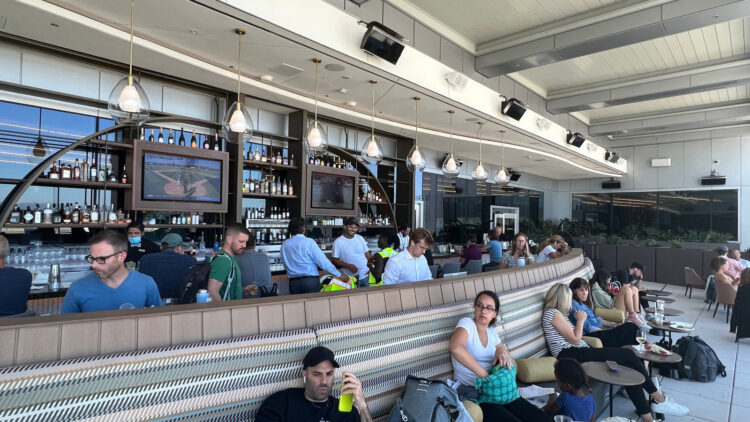 Delta Air Lines Passengers Left Speechless As Sky Club Line Is Worse Than TSA Wait Times At Its Majo...