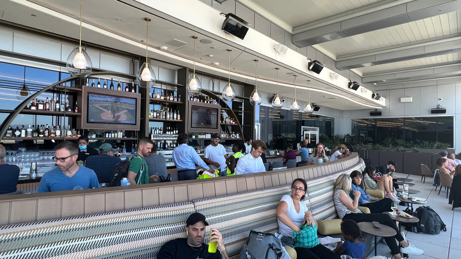 Delta Air Lines Passengers Left Speechless As Sky Club Line Is Worse Than TSA Wait Times At Its Majo...