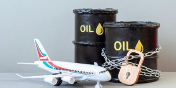 Europe’s airlines face Jun-2026 jet fuel shortages if Strait of Hormuz stays closed
