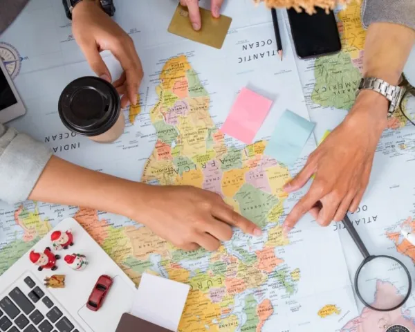 Several European Destinations Draw Tourists Shifting from Middle East Trips