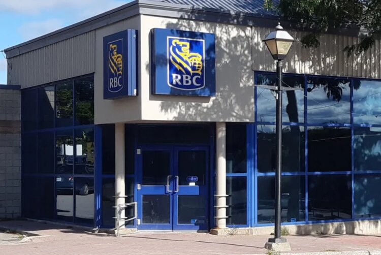 Hopper Takes Over Canadian Bank Deal From Expedia