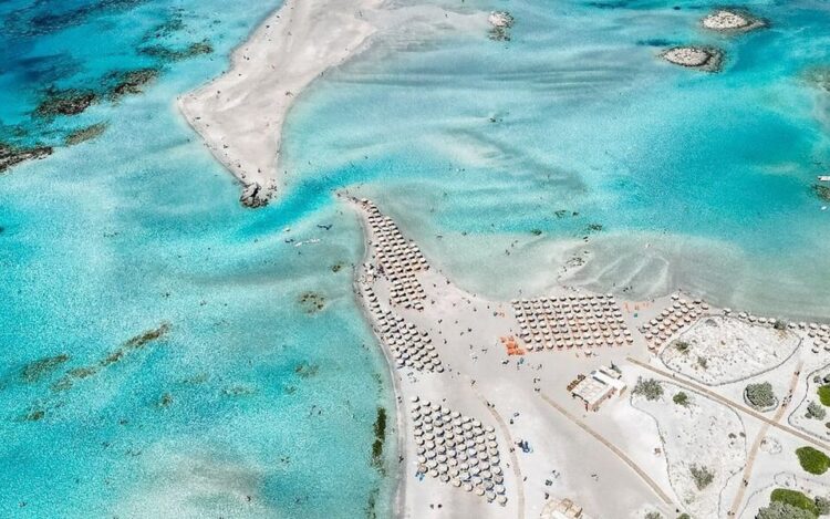 Greek beaches shine in Tripadvisor’s 2026 ‘Best of the Best’ rankings